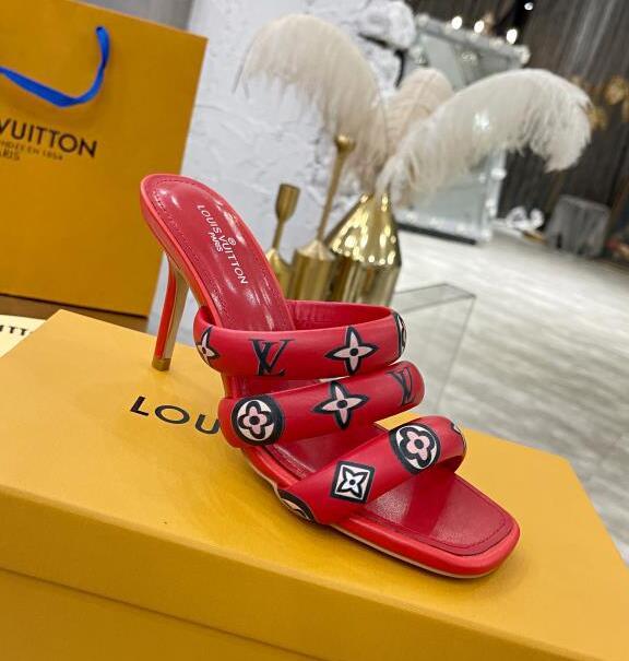 Chloe’s Picks - LOV Women Shoes - 1147