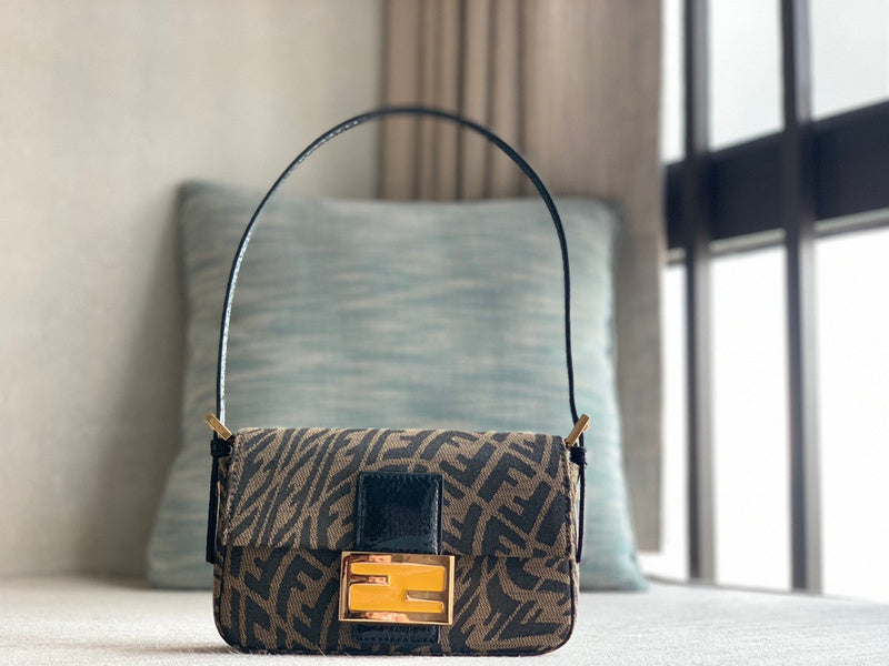 PHA - PHAE Bags - 395