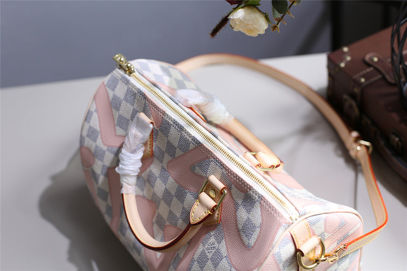 I W Fashion Lu-Vi bags - 8177