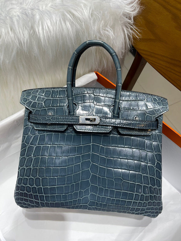 PHA - HMS Bags - 1708