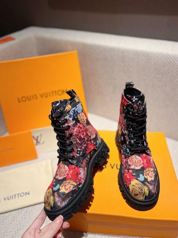 Chloe’s Picks - LOV Men Shoes - 737