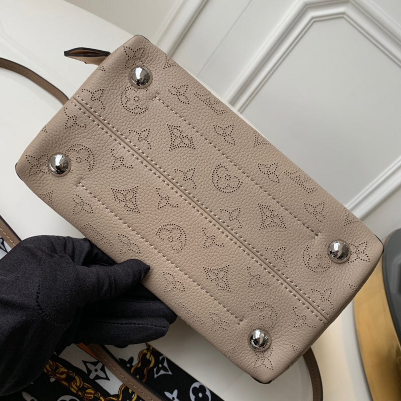 LOV2 Bags - Luxurious Bags  992