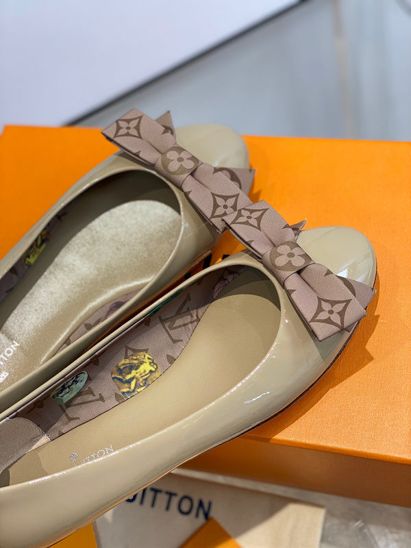 Louis Vuittion Luxury Shoes