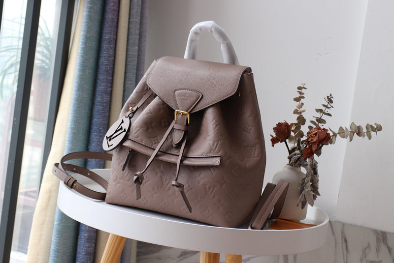 LOV2 Bags - Luxurious Bags  2821