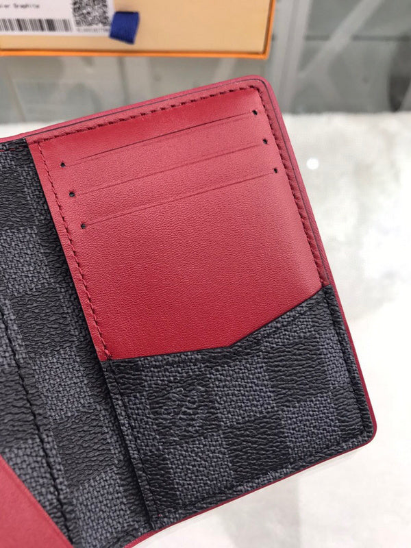 I W Fashion Lu-Vi bags - 10900