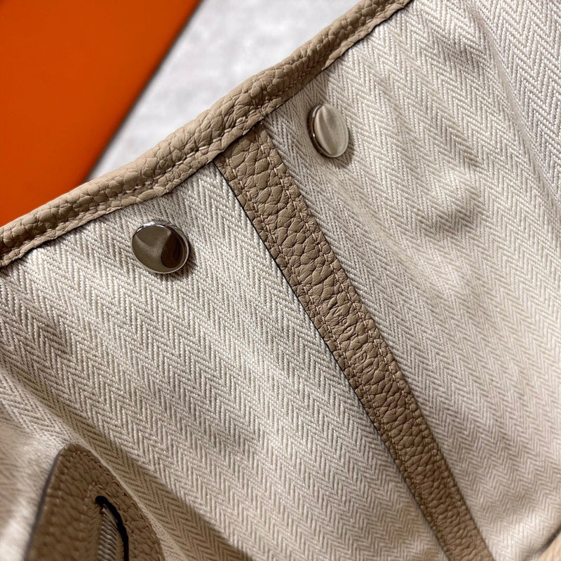 PHA - HMS Bags - 1636