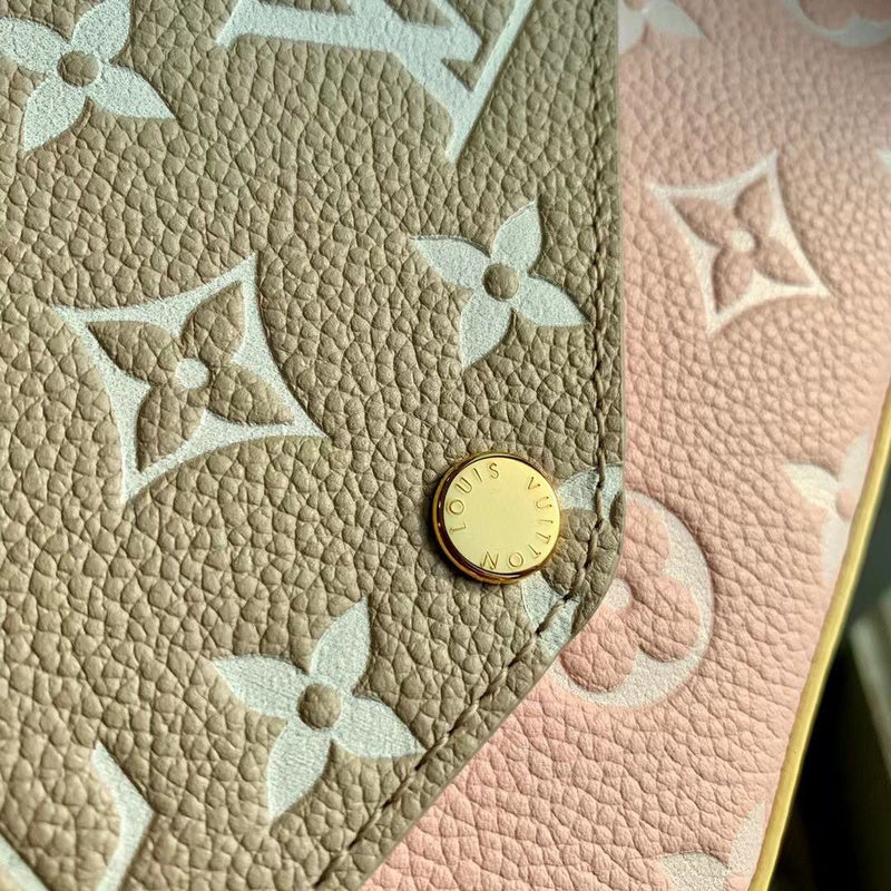 I W Fashion Lu-Vi Bags - 16890