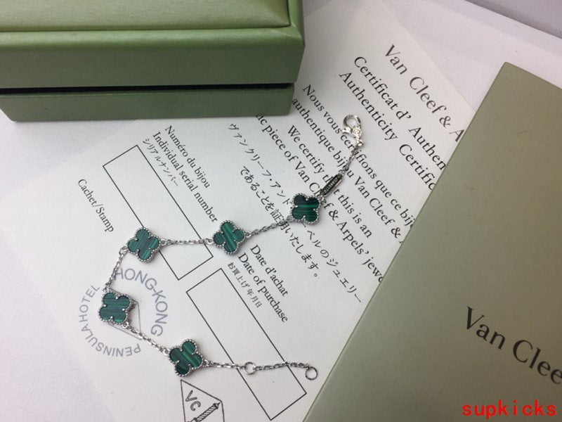 Van Cleef & Arples Jewelry