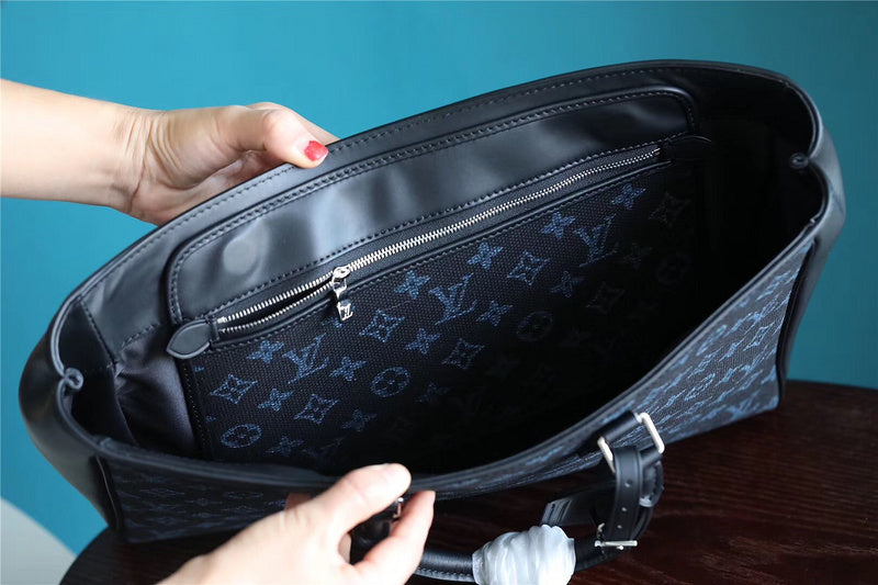 I W Fashion Lu-Vi bags - 9865