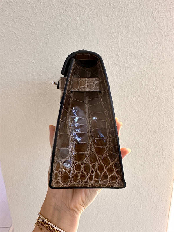 PHA - HMS Bags - 750