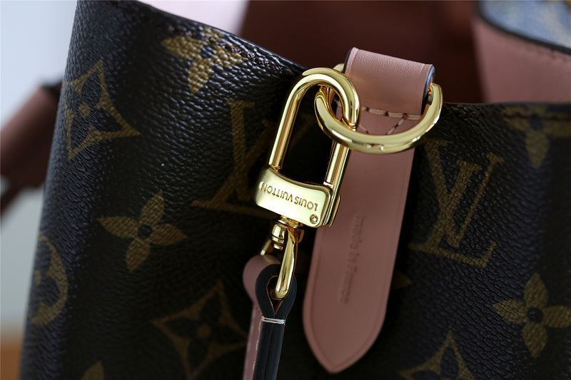 I W Fashion Lu-Vi bags - 8578