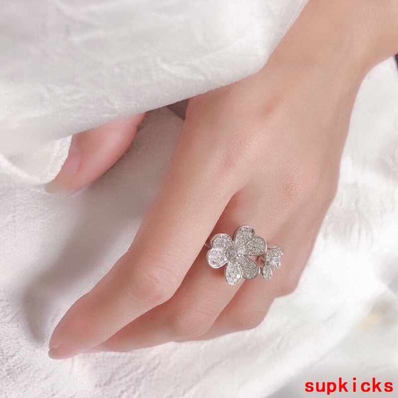 Van Cleef & Arples Jewelry