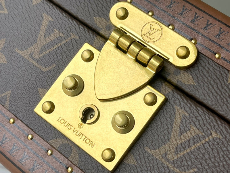 I W Fashion Lu-Vi bags - 17367