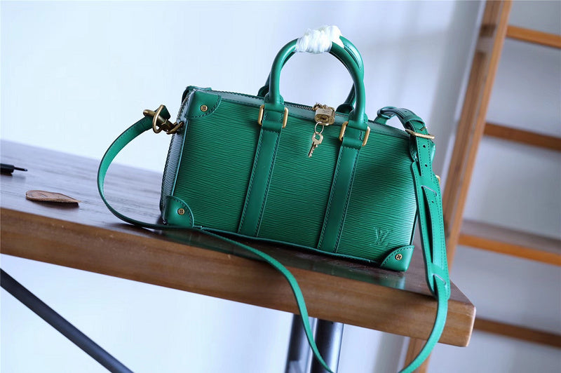 I W Fashion Lu-Vi bags - 10431
