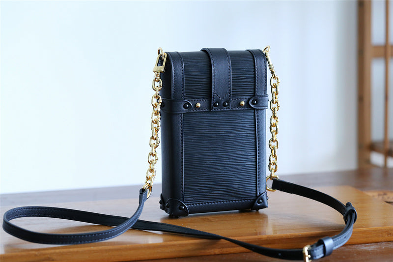 I W Fashion Lu-Vi bags - 9047