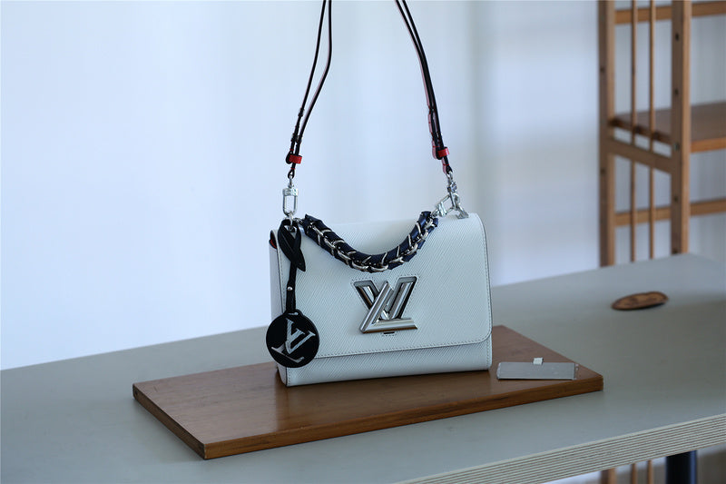 I W Fashion Lu-Vi bags - 8489