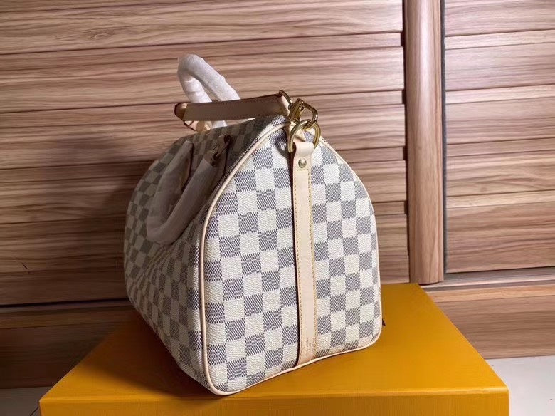 I W Fashion Lu-Vi bags - 9478
