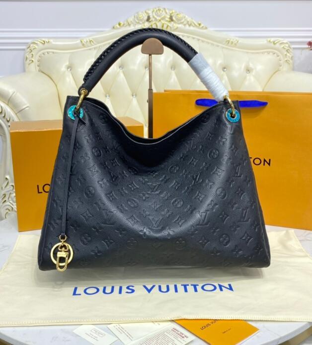Chloe’s Picks - LOV Bags - 2466