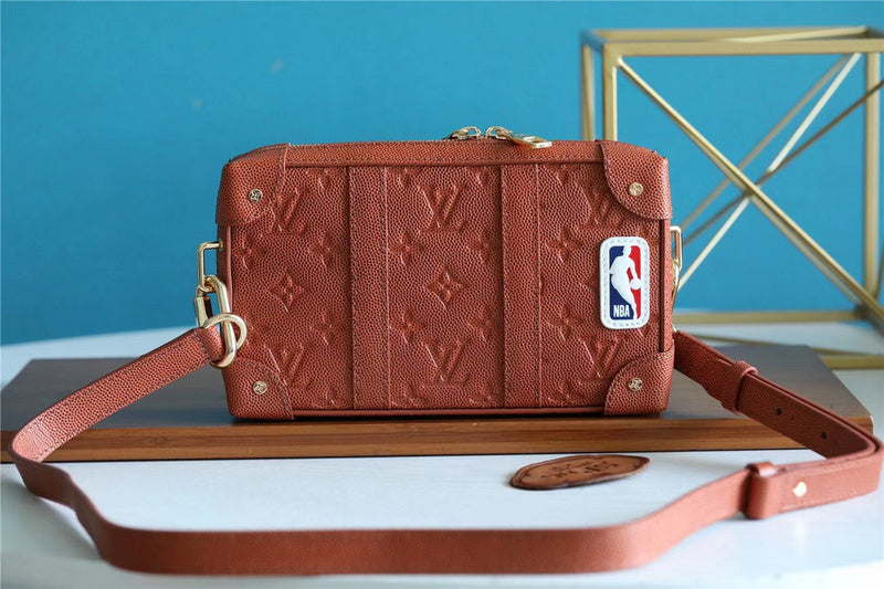 I W Fashion Lu-Vi bags - 10171