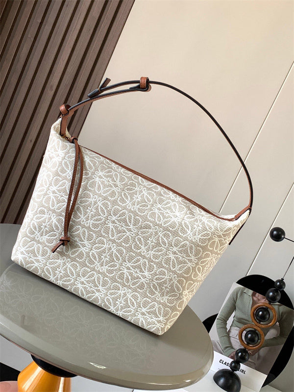 PHA - LWO Bags - 074