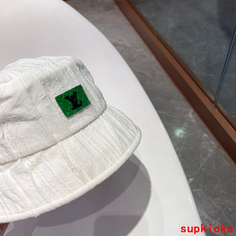 Louis Vuitton Luxury Cap