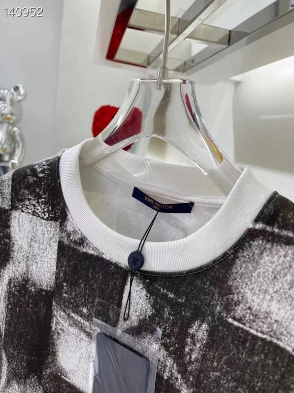 Louis Vuittion Luxury Clothes