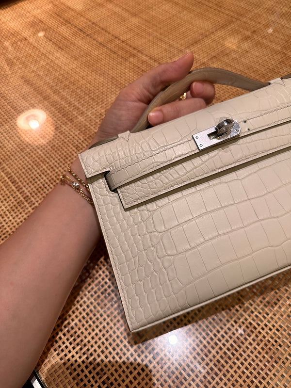 PHA - HMS Bags - 638