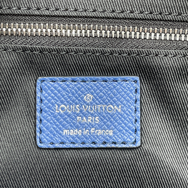 I W Fashion Lu-Vi bags - 10667