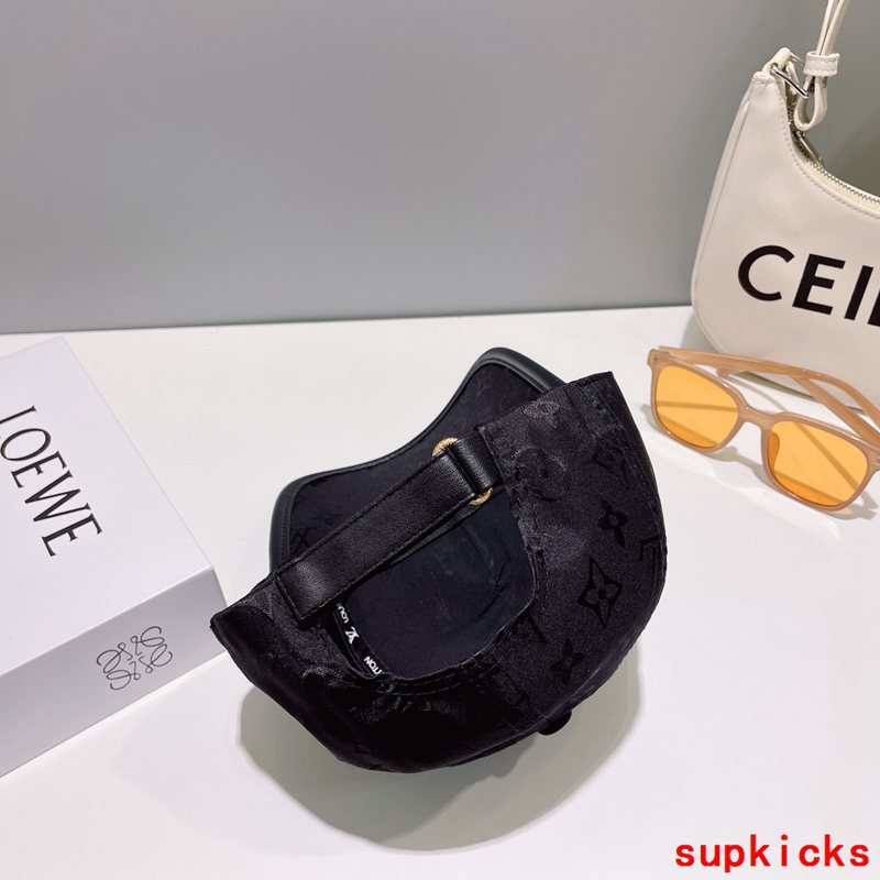 Louis Vuitton Luxury Cap