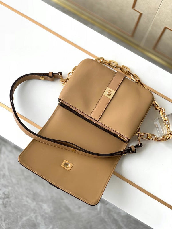 LOV2 Bags - Luxurious Bags  935