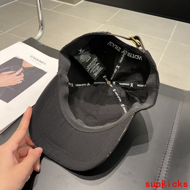 Louis Vuitton Luxury Cap