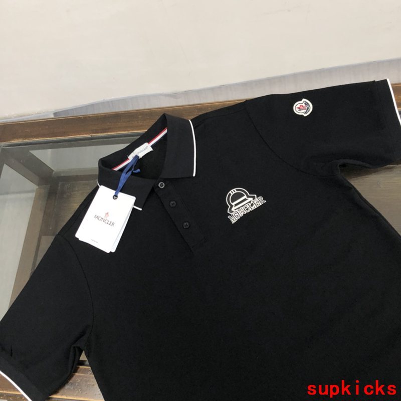 Moncler Luxury Cloth