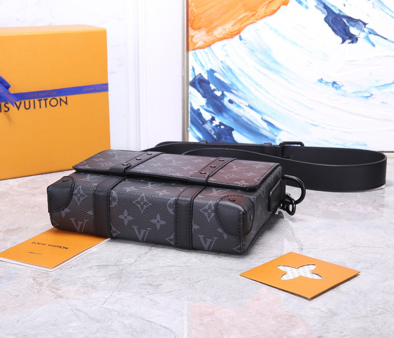 I W Fashion Lu-Vi bags - 17325