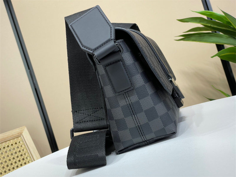 PHA - LOV Bags - 330