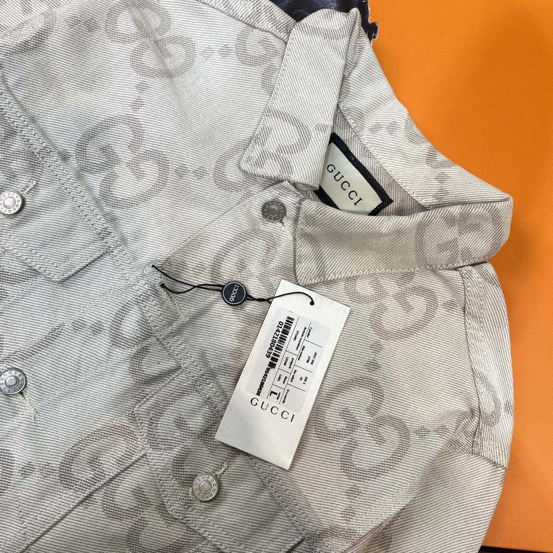 Gucci Clothes