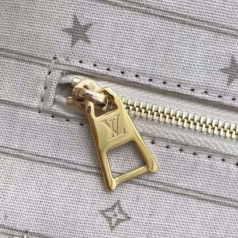 LOV2 Bags - Luxurious Bags  522