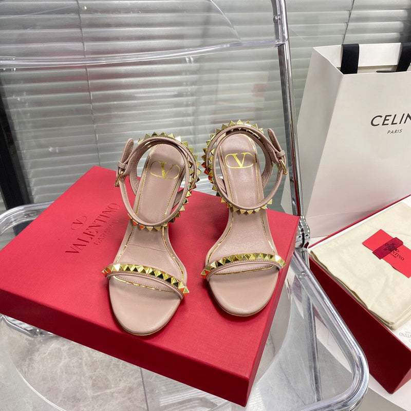 Valentino GARAVANI Luxury Shoes