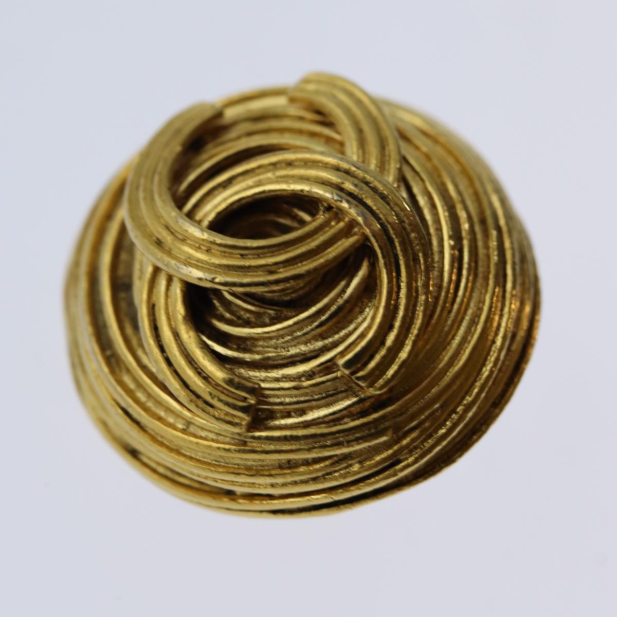 Chanel COCO Mark Earring One Side Only Gold Tone CC Auth ar11596B