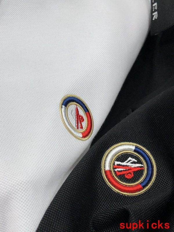 Moncler Luxury Cloth