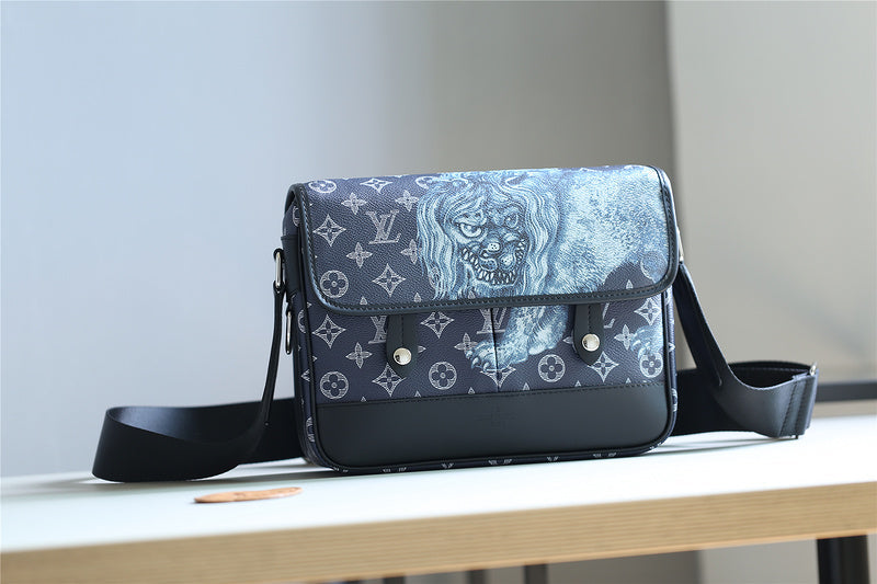 I W Fashion Lu-Vi bags - 10471