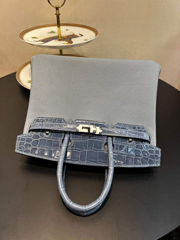 PHA - HMS Bags - 1357