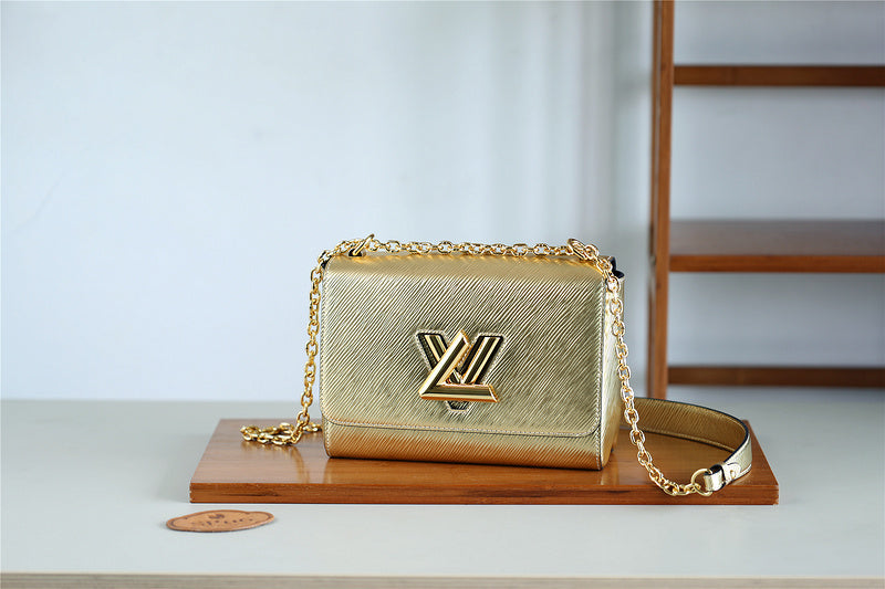 I W Fashion Lu-Vi bags - 8521
