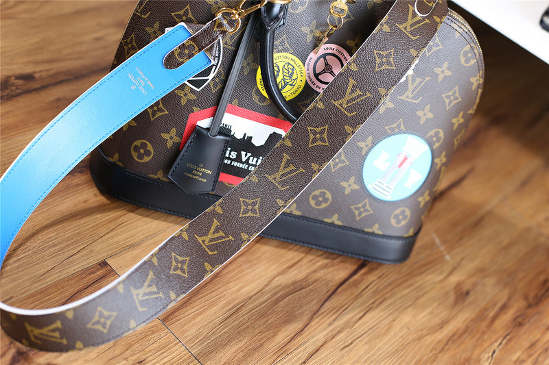 I W Fashion Lu-Vi bags - 8261