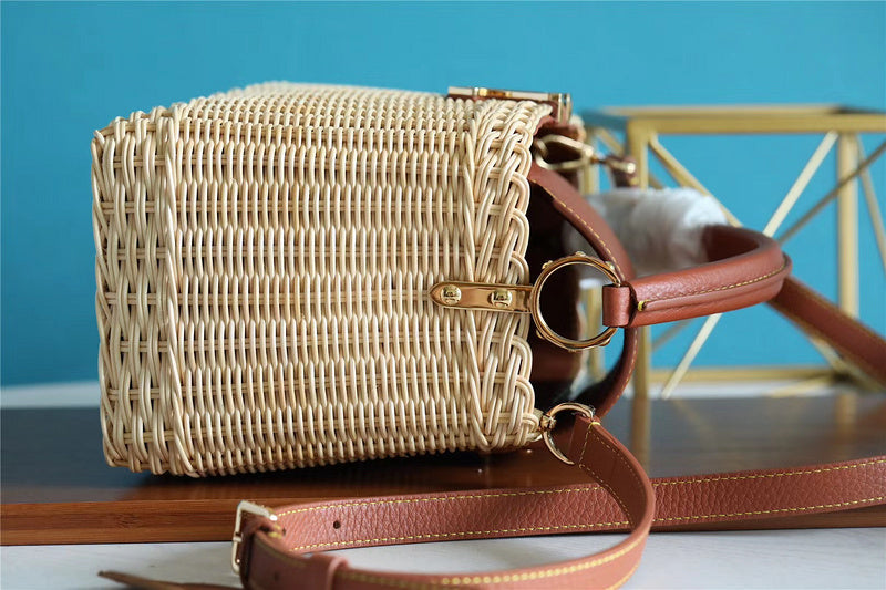 I W Fashion Lu-Vi bags - 8389