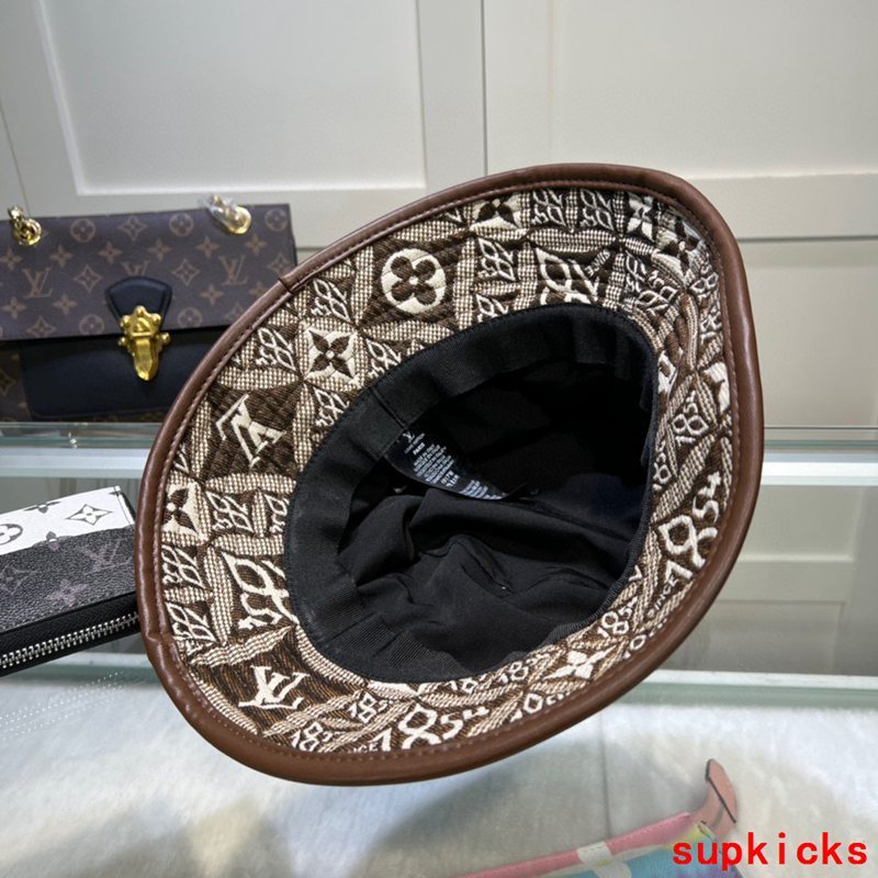 Louis Vuitton Luxury Cap