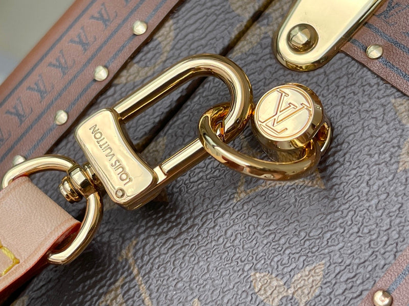 I W Fashion Lu-Vi bags - 17406