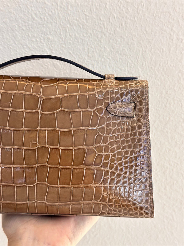 PHA - HMS Bags - 750