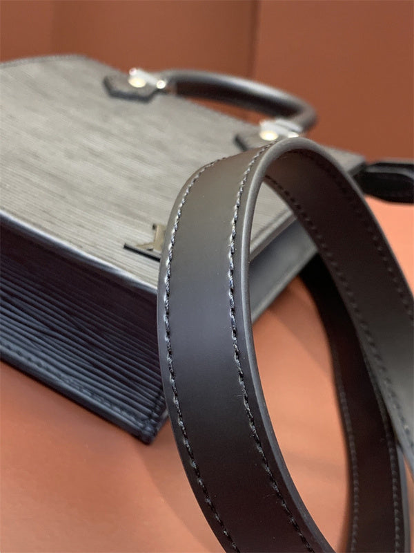 PHA - LOV Bags - 096