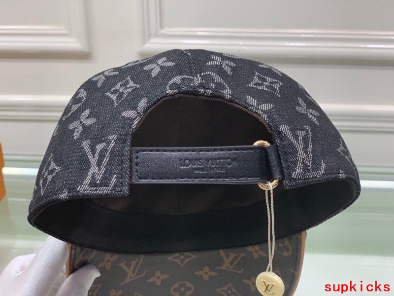 Louis Vuitton Luxury Cap