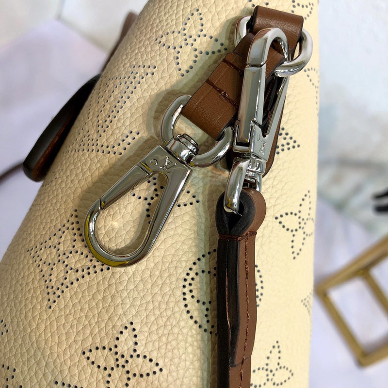 LOV2 Bags - Luxurious Bags  994